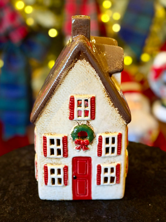 STONEWARE VILLAGE TEALIGHT HOUSE - Nordgard Tall Villa with Bow Wreath YA0105