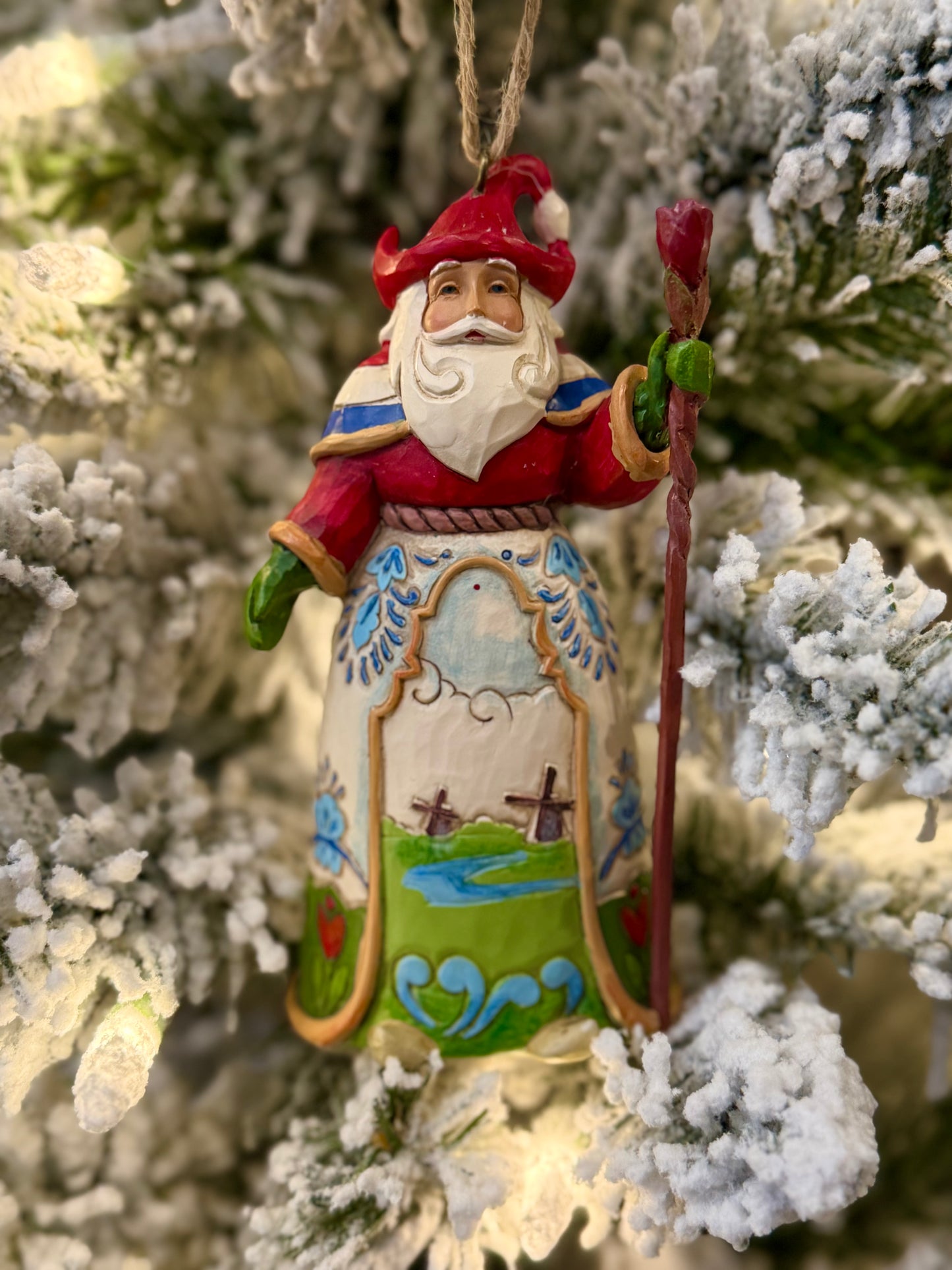 JIM SHORE HWC DUTCH SANTA HANGING ORNAMENT 4034400