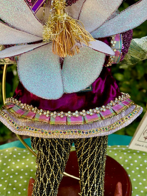 MARK ROBERTS FAIRY WINE LOVER MEDIUM 51-44602