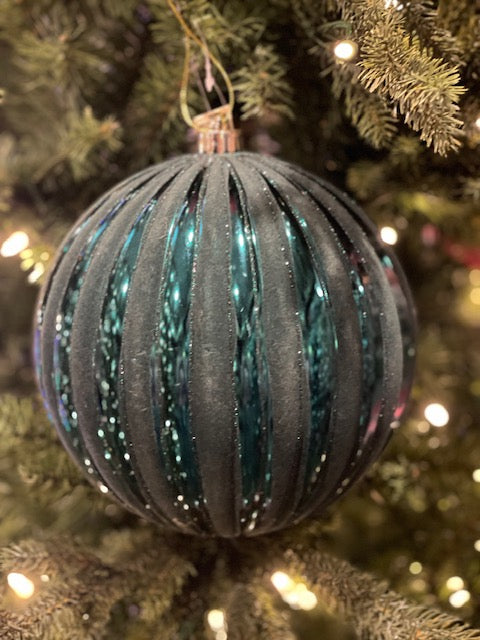 20 CM TEAL RIBBED BAUBLE DXE027