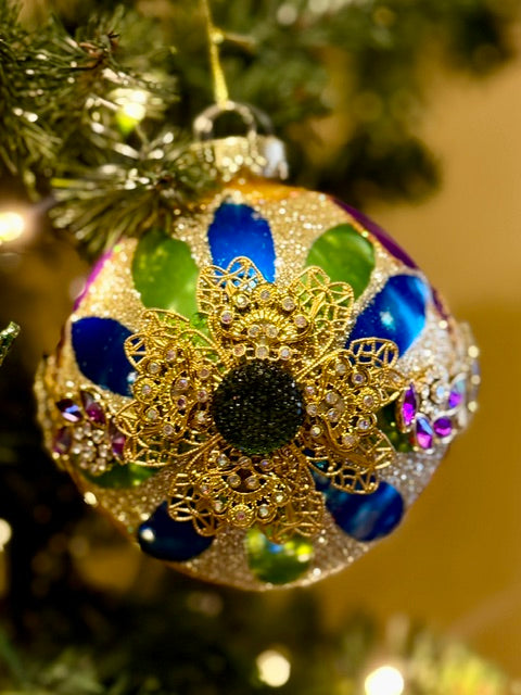 MARK ROBERTS - VENETIAN JEWELED SET OF 4 BOXED ORNAMENTS 36-61402