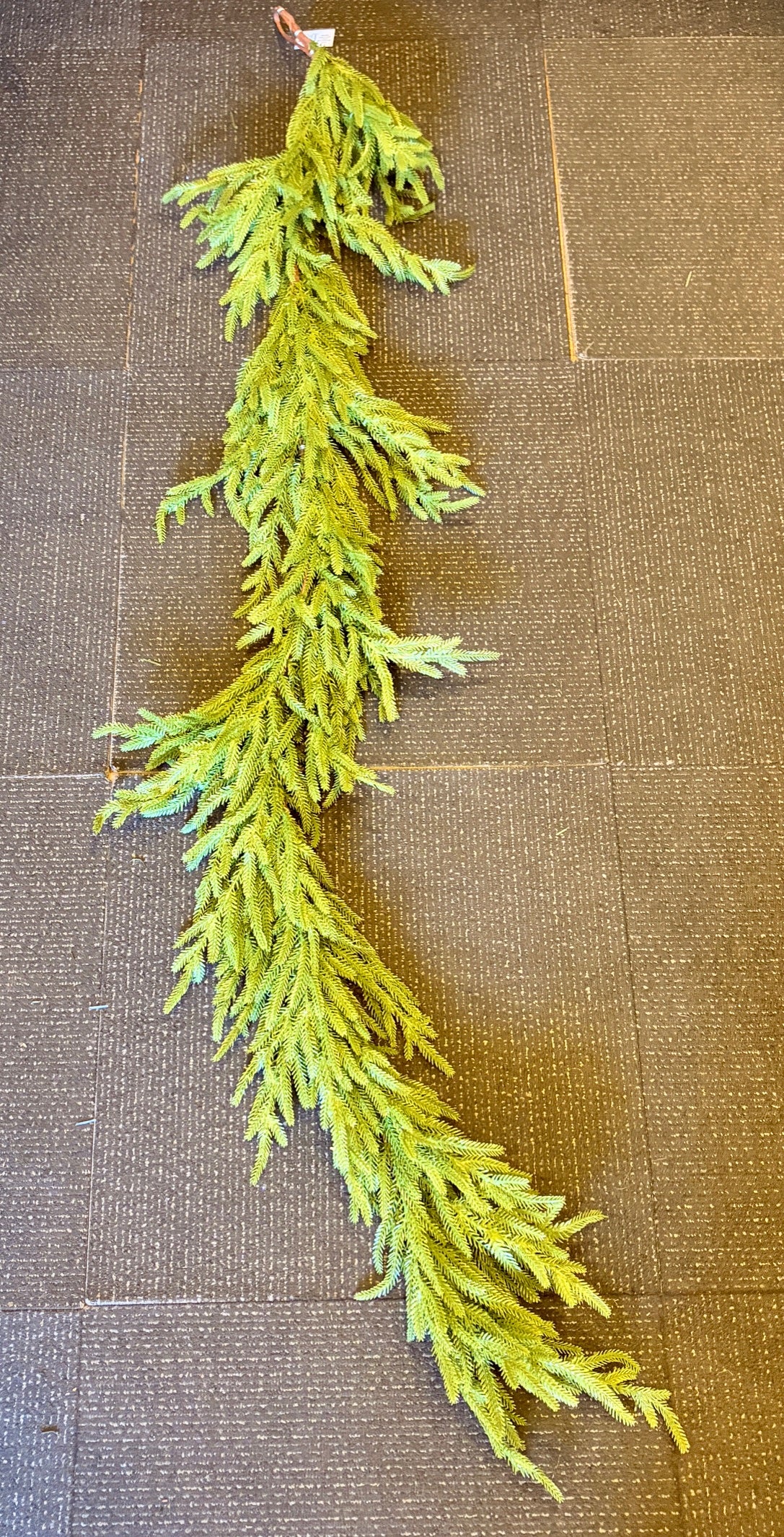 SOFT TOUCH GREEN BALSAM GARLAND X430477