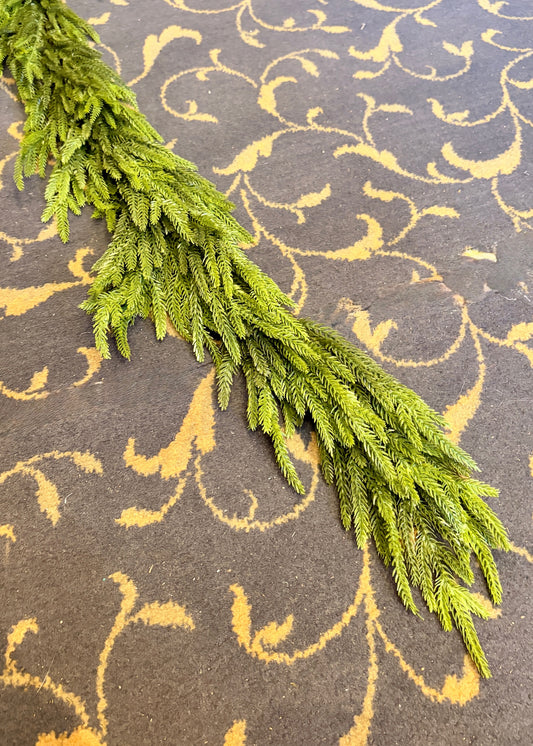 274CM REALTOUCH PINE GARLAND X448403