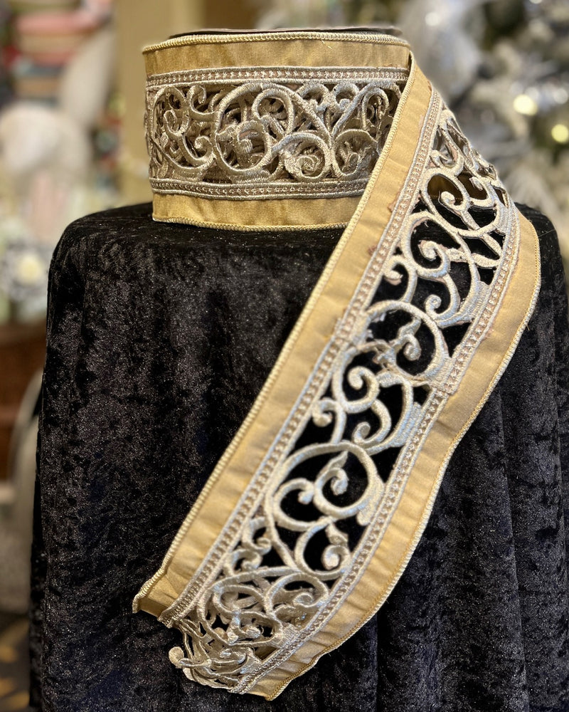 GOLD EMBROIDERED CUTWORK RIBBON 4 INCH X 10 YARD R4527737